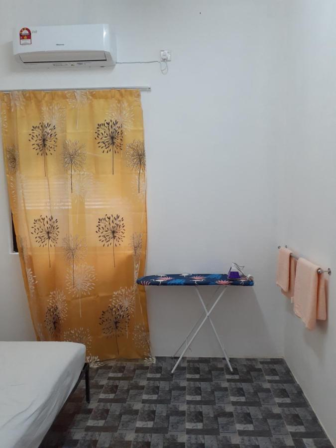 Homestay Idaman B B With 2 Room Aircond 2 Quen Bed And Not Sharing Room -Privacy 瓜拉丁加奴 外观 照片