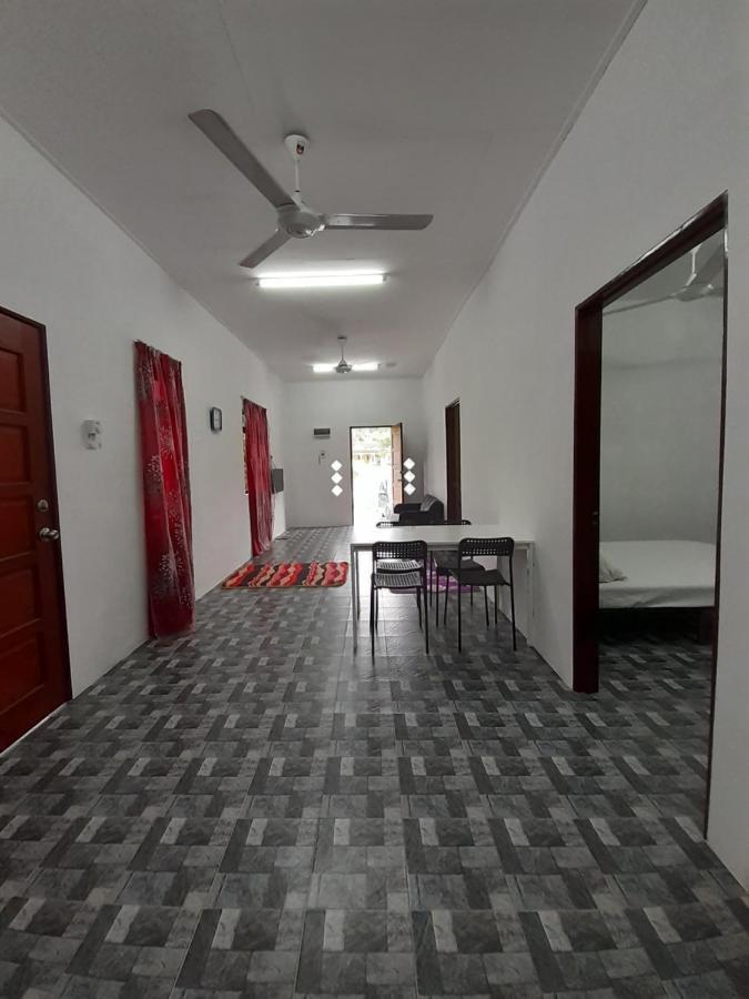 Homestay Idaman B B With 2 Room Aircond 2 Quen Bed And Not Sharing Room -Privacy 瓜拉丁加奴 外观 照片