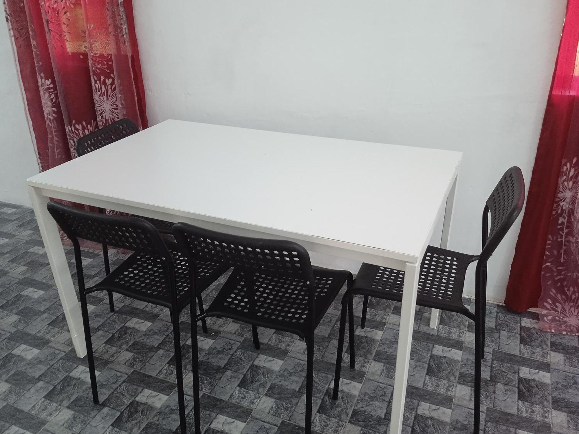 Homestay Idaman B B With 2 Room Aircond 2 Quen Bed And Not Sharing Room -Privacy 瓜拉丁加奴 外观 照片