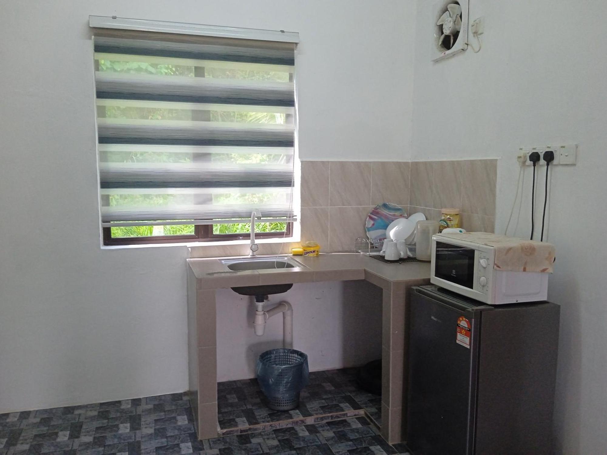 Homestay Idaman B B With 2 Room Aircond 2 Quen Bed And Not Sharing Room -Privacy 瓜拉丁加奴 外观 照片