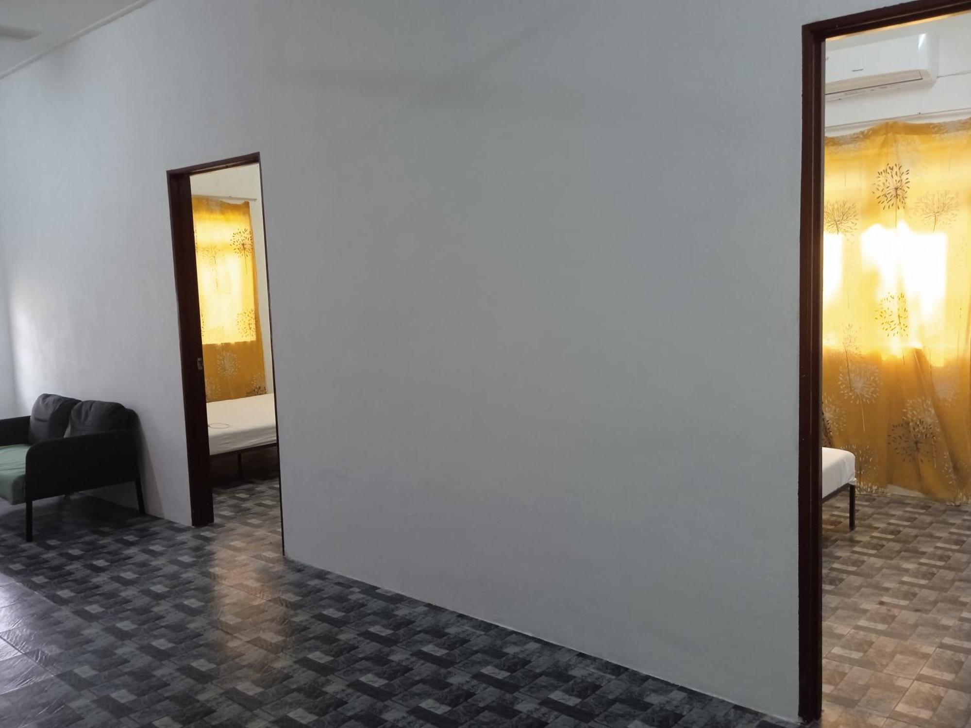 Homestay Idaman B B With 2 Room Aircond 2 Quen Bed And Not Sharing Room -Privacy 瓜拉丁加奴 外观 照片