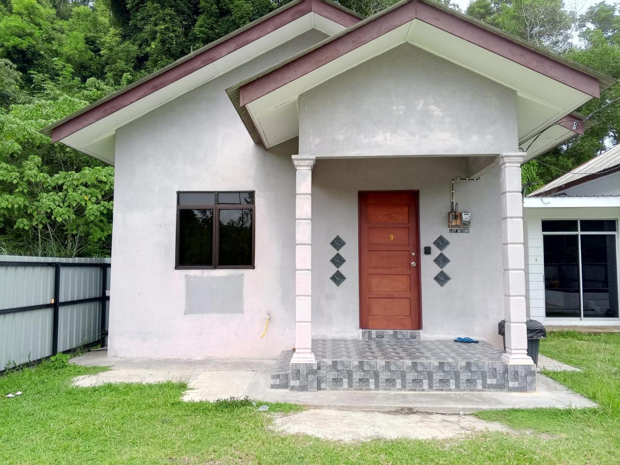 Homestay Idaman B B With 2 Room Aircond 2 Quen Bed And Not Sharing Room -Privacy 瓜拉丁加奴 外观 照片
