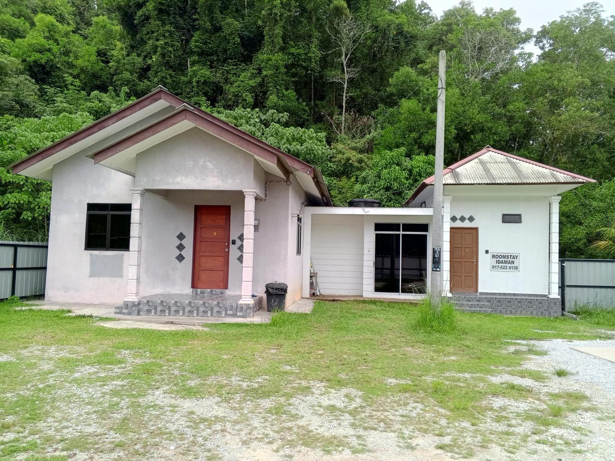 Homestay Idaman B B With 2 Room Aircond 2 Quen Bed And Not Sharing Room -Privacy 瓜拉丁加奴 外观 照片